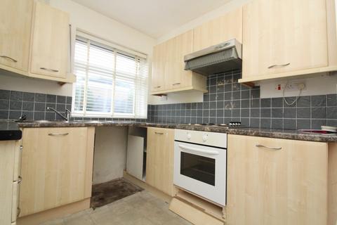 3 bedroom semi-detached house to rent, Whitwell Road, Darlington
