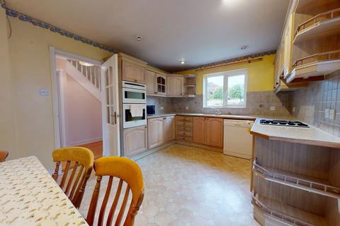 4 bedroom detached house for sale, Redgrove Park