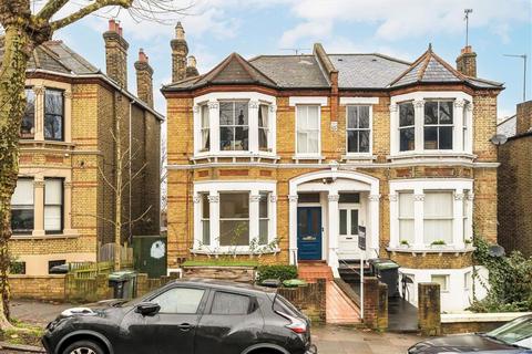 2 bedroom flat to rent, Jerningham Road, London SE14