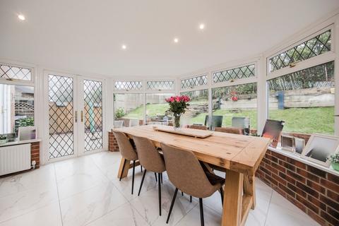 4 bedroom detached house for sale, Graycoats Drive, Crowborough