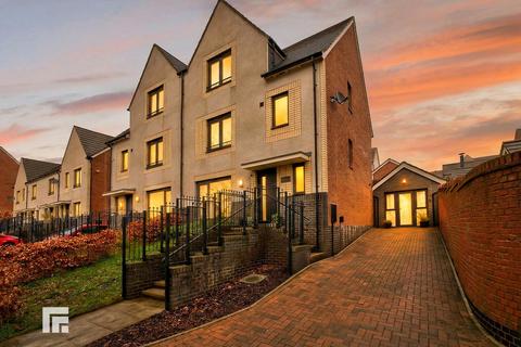 5 bedroom townhouse for sale, St. John Avenue, Radyr, Cardiff