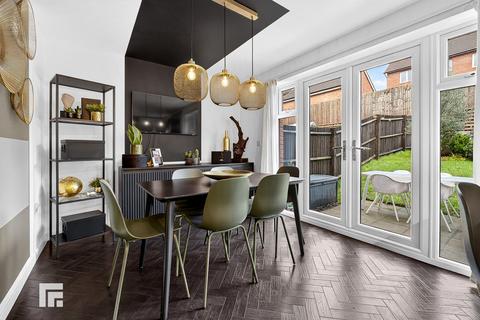 5 bedroom townhouse for sale, St. John Avenue, Radyr, Cardiff