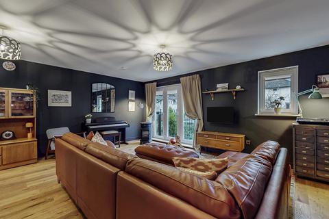 4 bedroom townhouse for sale, Kelvindale Court, Glasgow G12