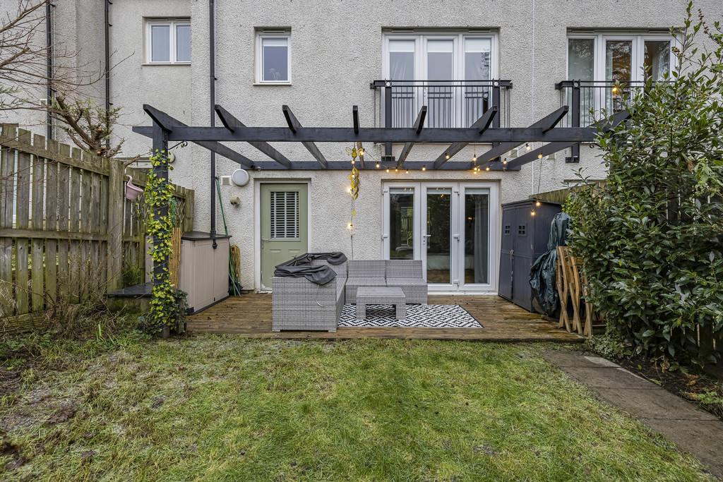 99-print-23 Kelvindale Court 18