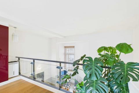 1 bedroom apartment for sale, Charlotte Court, Old Kent Road