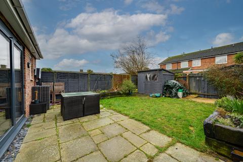 undefined, Upperfield Drive, Suffolk IP11