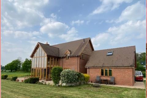 3 bedroom detached house to rent, Radmore Lane, Gnosall, Stafford