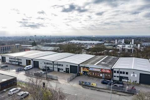 Warehouse to rent, Holloway Dr Manchester M28 2NY