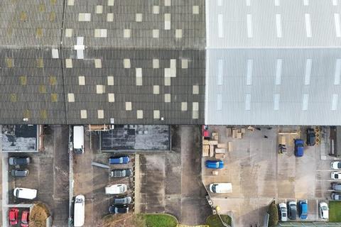 Warehouse to rent, Holloway Dr Manchester M28 2NY