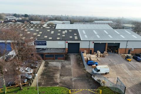Warehouse to rent, Holloway Dr Manchester M28 2NY