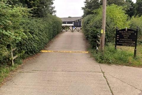 Warehouse to rent, Woodhall Ln Shenley WD7 9AA