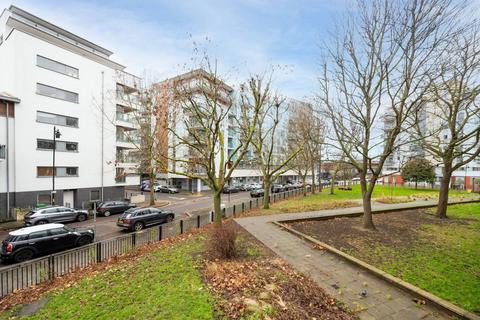 1 bedroom flat to rent, Bowley House, Bermondsey, London, SE16