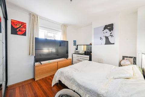 4 bedroom terraced house to rent, Walthamstow, Walthamstow, London, E17
