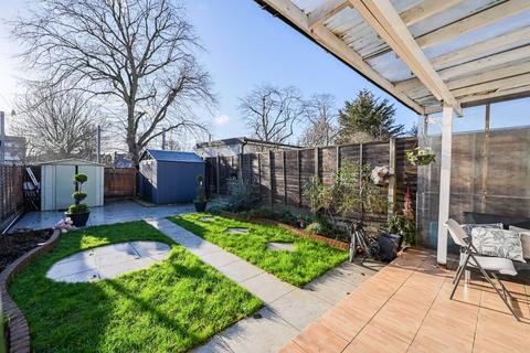 4 bedroom terraced house to rent, Walthamstow, Walthamstow, London, E17