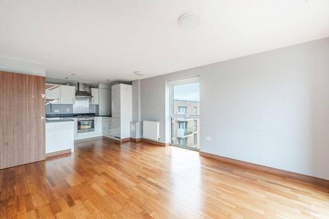 2 bedroom flat to rent, Zodiac Close, Edgware, HA8