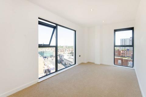 2 bedroom flat to rent, Milner Road,, South Wimbledon, London, SW19