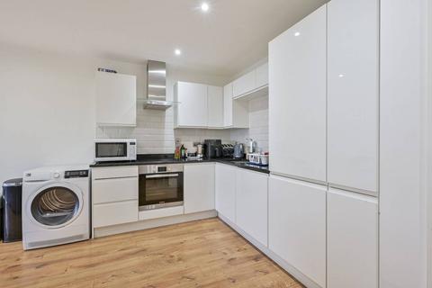 2 bedroom flat to rent, Milner Road,, South Wimbledon, London, SW19