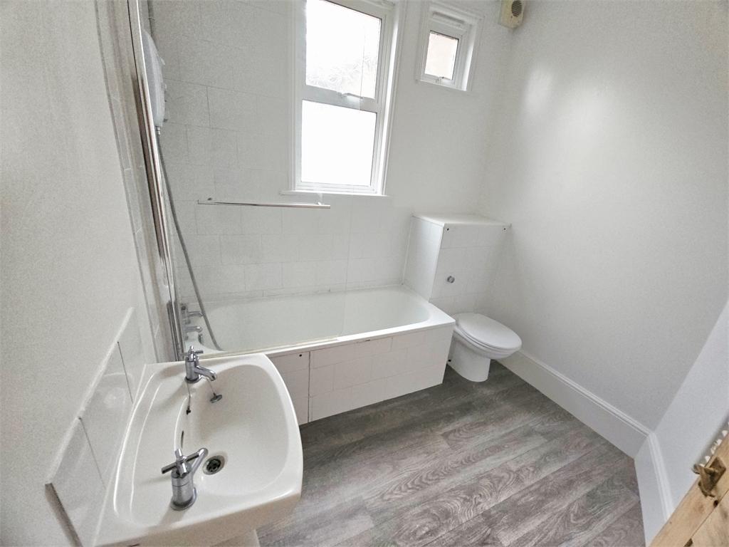 Family bathroom
