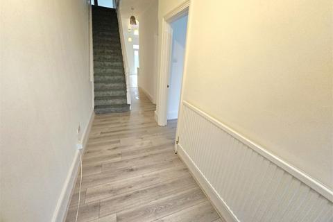 4 bedroom terraced house for sale, Anerley Road, Westcliff on sea, Westcliff on sea,
