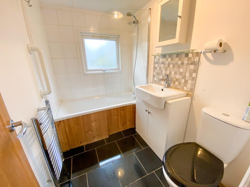 Cabin Bathroom