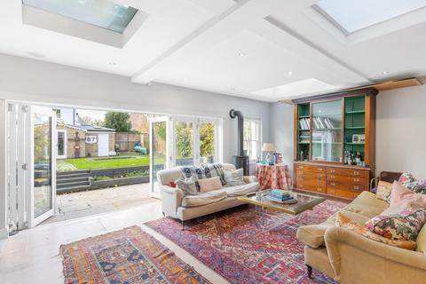 5 bedroom semi-detached house for sale, Underhill Road, East Dulwich, London, SE22