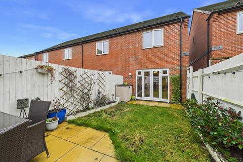 2 bedroom end of terrace house for sale, Meadow Way, Tamworth B79