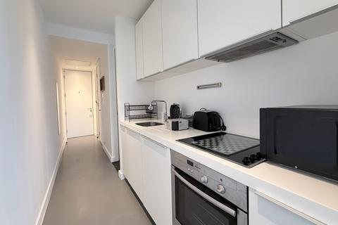 1 bedroom apartment to rent, The Rotunda, 150 New Street