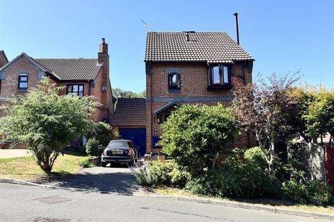 3 bedroom house for sale, Brocks Close, Dibden Purlieu, Southampton