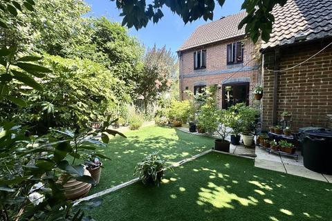 3 bedroom house for sale, Brocks Close, Dibden Purlieu, Southampton