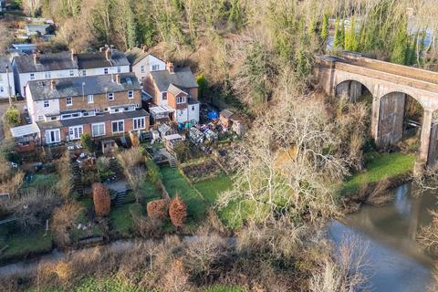 2 bedroom terraced house for sale, Riverside, Pixham, Dorking