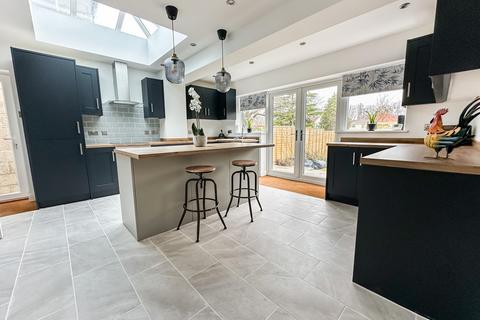 undefined, Wheeler Avenue, Swindon SN2
