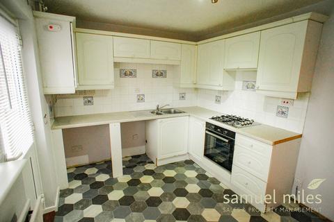 2 bedroom end of terrace house for sale, Rye Close, Swindon SN5