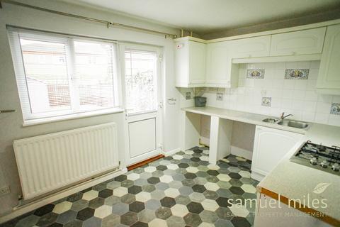 2 bedroom end of terrace house for sale, Rye Close, Swindon SN5
