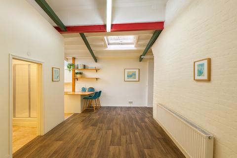 1 bedroom apartment to rent, Tudor Road, London E9