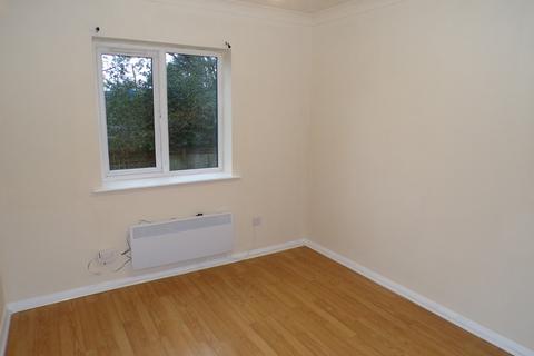 1 bedroom flat to rent, Woottons Court, Staffordshire WS11