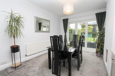 3 bedroom house for sale, Hill Road, Carshalton Beeches SM5