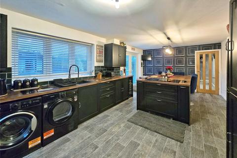4 bedroom bungalow for sale, Greenfold Drive, Loveclough, Rossendale, BB4