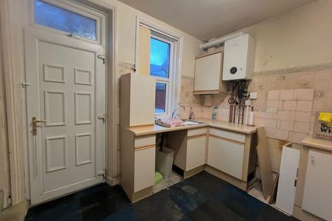 2 bedroom terraced house for sale, Cambridge Street, Todmorden