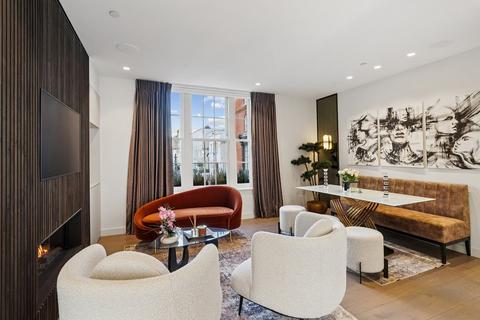2 bedroom flat for sale, Smith Street, Chelsea