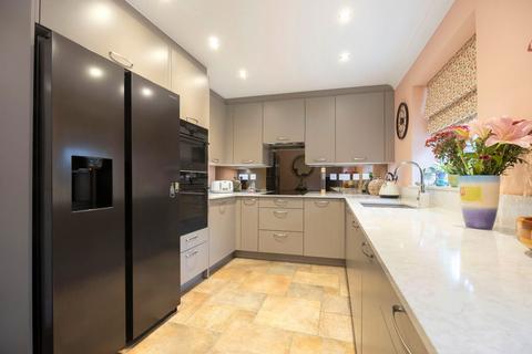3 bedroom terraced house for sale, Brookbank Close, Cheltenham GL50