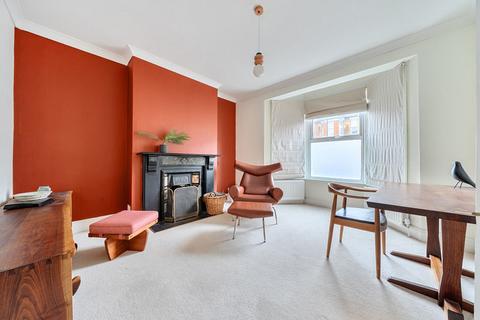 4 bedroom terraced house for sale, Ladysmith Road, London SE9