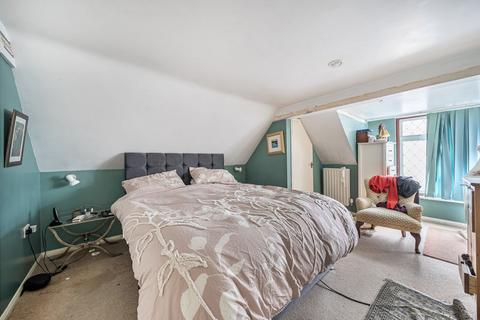 undefined, Riddlesdown Avenue, Purley