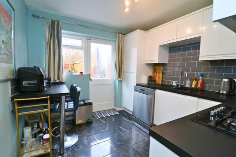3 bedroom detached house for sale, Fairburn Crescent, Pelsall
