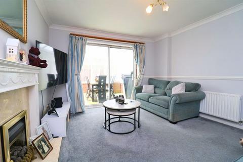 3 bedroom detached house for sale, Fairburn Crescent, Pelsall
