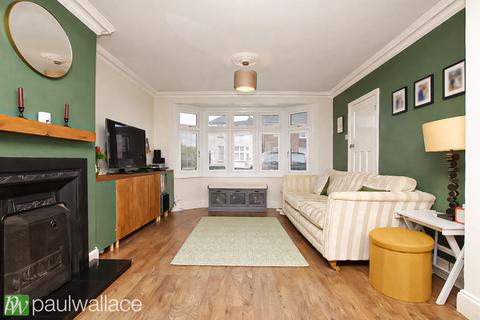 4 bedroom terraced house for sale, River Avenue, Hoddesdon
