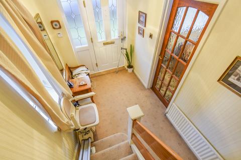 3 bedroom semi-detached house for sale, Dovedale Road, HERRINGTHORPE