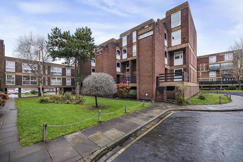 2 bedroom flat for sale, Longlands Road, Sidcup