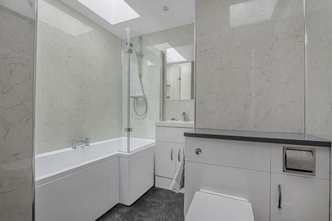 2 bedroom flat for sale, Longlands Road, Sidcup