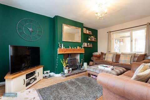 3 bedroom semi-detached house for sale, Courtfield, Milverton