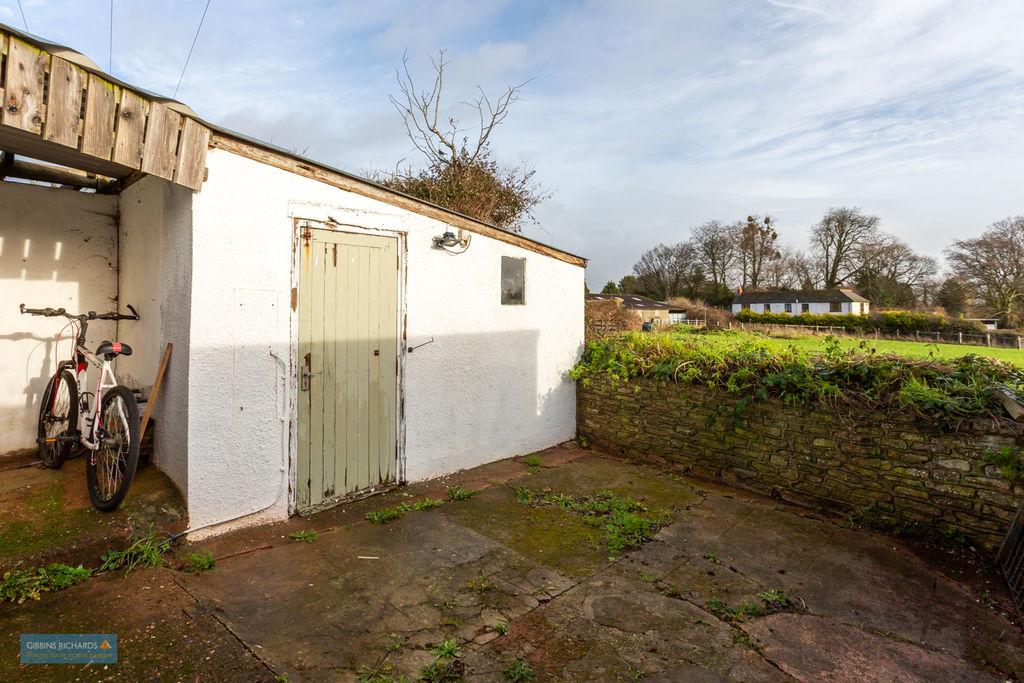 Storage/ Workshop